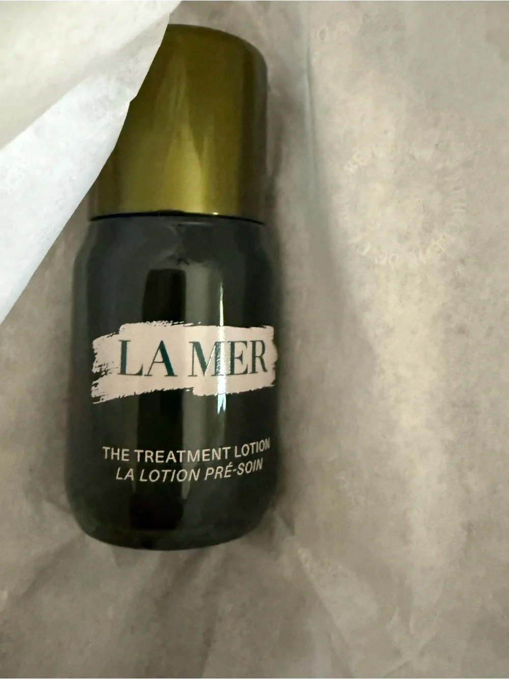 La Mer 4-Piece Hydration Skincare Set with Blue Cosmetic Pouch